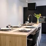 Fabulous In Chatelain Area Appartement Brussel
