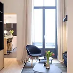 Fabulous In Chatelain Area Brussel