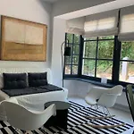 Uccle, Pavillon *