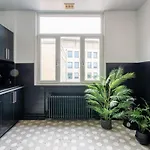 Smartflats - Esplanade Apartment Brussels