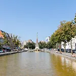Suberb Brussels