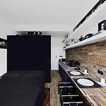 Mini Loft Ulb Delta Area With Terrace