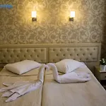 Hotel Prestige
