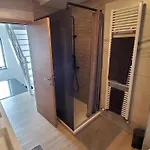 Deluxe Au 2eme Etage, Double Au 4eme Etage Not A * Brussel