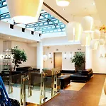 Hotel Aqua By Happyculture