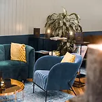 Dansaert Hotel