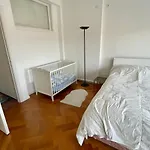 Superbe Duplex Avec Jacuzzi Appartement Brussel