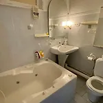 Superbe Duplex Avec Jacuzzi *