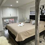 Duplex Situe A 2Min De La Gare Du Nord