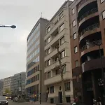 Beautiful 1Br/1Bar Apartment In E.U. District