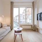 Ravissant Studio Avec Balcon Proche Abbaye De La Cambre Et Avenue Louise