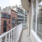 Ravissant Studio Avec Balcon Proche Abbaye De La Cambre Et Avenue Louise