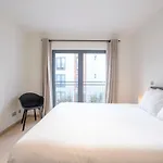 Superbe Appartement 3 Chambres Avec Terrasse Proche De La Place Flagey