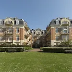Hyde Park, Duplex De Charme Dans Une Residence De Standing