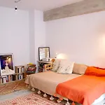 Duplex Chaleureux Et Atypique, Proche Centre