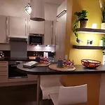 Cozy Design Studio, Hyper-Equipped And Close To Eu