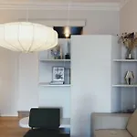 Comfortable Flat Close To Flagey