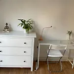 Charming Room In Eu District