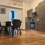 Design Europarlament Apartment With Private Terrace