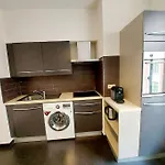Cozy Apartment In City Center.