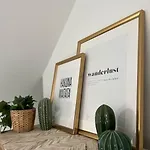 Appartement Lovely 2-bedroom Duplex W/ Balcony In *