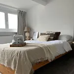 Lovely 2-bedroom Duplex W/ Balcony In Appartement Brussel