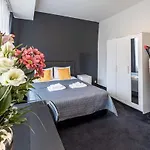 Gare Du Midi 31 Appartement Brussel