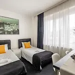 Gare Du Midi 31 Appartement *