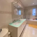 Elegance ,space & Luxury In Appartement *