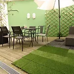 Superb 3 Bedroom & 3 Bathroom Duplex In Centre Appartement *