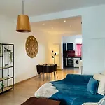 Downtown Quiet And Peacefull Apartment