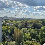 Furnished - Bright, Modern Apartment In Brussels, 15 Minutes Walk From The Atomium