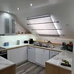 Duplex Elegant Situe A 1min De La Gare Du Nord