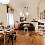Stylish Duplex In The Heart Of Brussels Centre