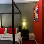 B&B Welcome To My Place