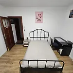 Renovated Private Room