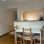 Modern Comfort Apartment Louise