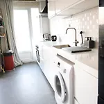 Appartement Furnished - Bright, Modern In Brussels, 15 Minutes Walk From The Atomium Brussel