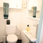 Furnished - Bright, Modern In Brussels, 15 Minutes Walk From The Atomium Appartement Brussel