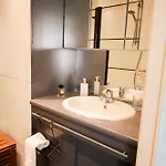 Furnished - Bright, Modern In Brussels, 15 Minutes Walk From The Atomium Brussel