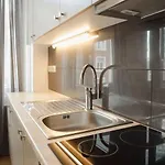 Appartement 1 *