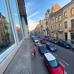 Modern In Molenbeek-saint-jean / 77 M² / Parking *