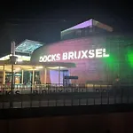 Appartement Studio Entier Avec Balcon - Tour Et Taxis Brussel