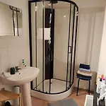 Studio Entier Avec Balcon - Tour Et Taxis Brussel