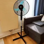 Studio Entier Avec Balcon - Tour Et Taxis *
