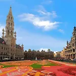 Grand Sablon Stylish Brussels City Center Apartment