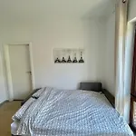 Un Appartement Lumineux Dans Un Quartier Anime #3