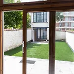 Degroux 82 - Self Check In By Homenhancement