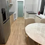 2 Luxueuse A Jette Appartement *