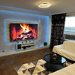 Appartement Meuble 92m2 + 2 Terrasses *